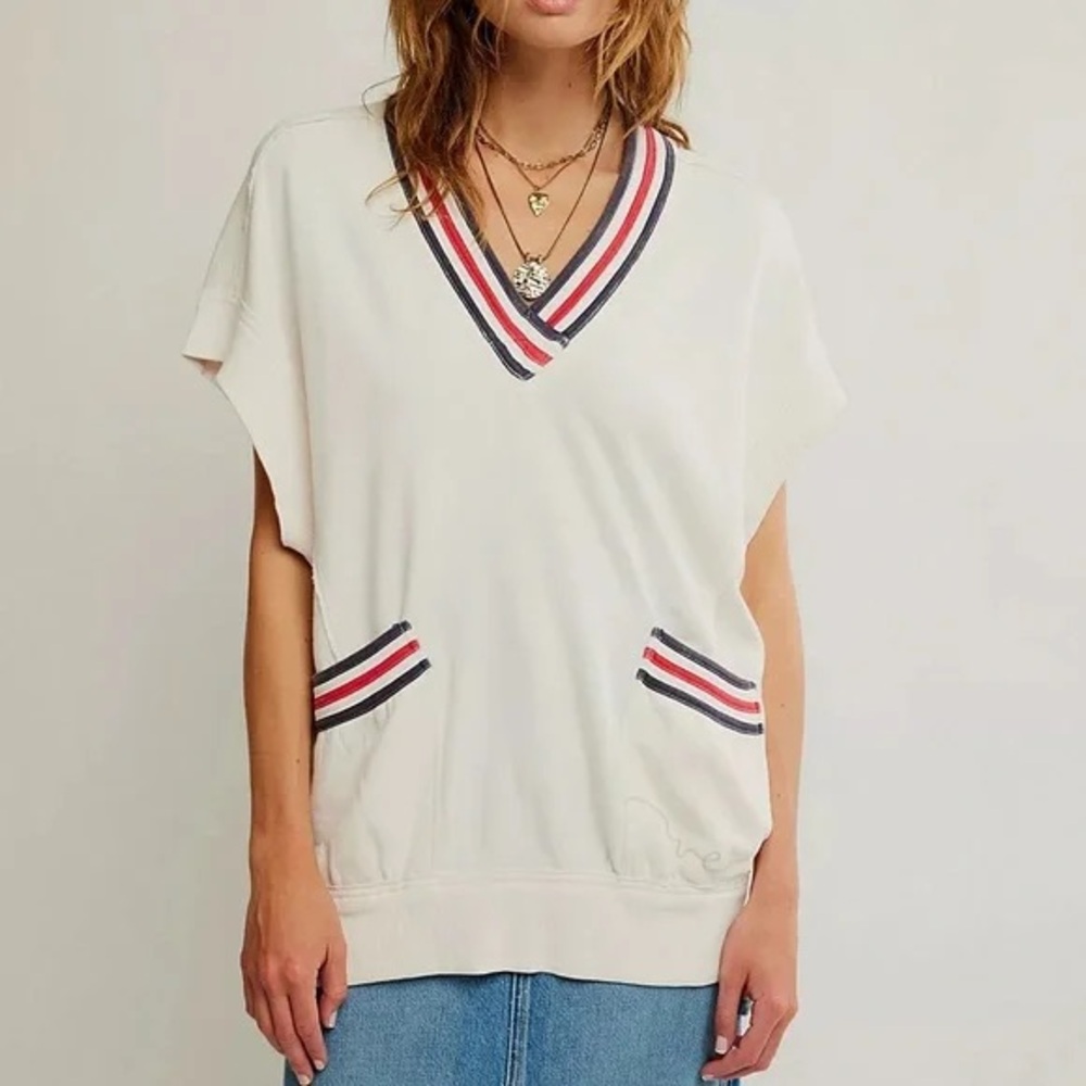 We The Free Free People Ivory Ivy Oversized V-Neck Sweater Vest Size Medium NWT - Picture 4 of 13